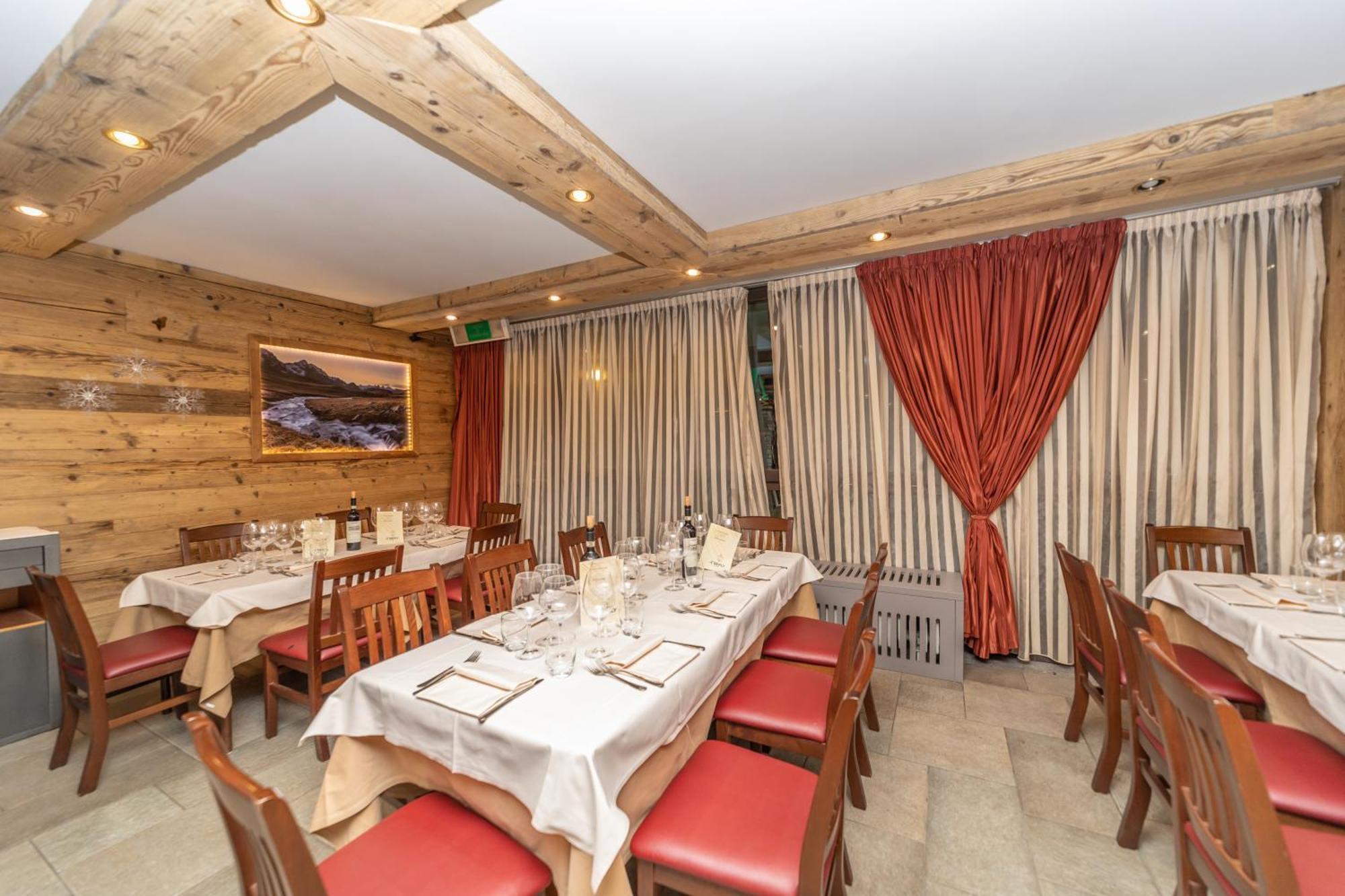 Hotiday Chalet Sestriere Vialattea Exterior foto