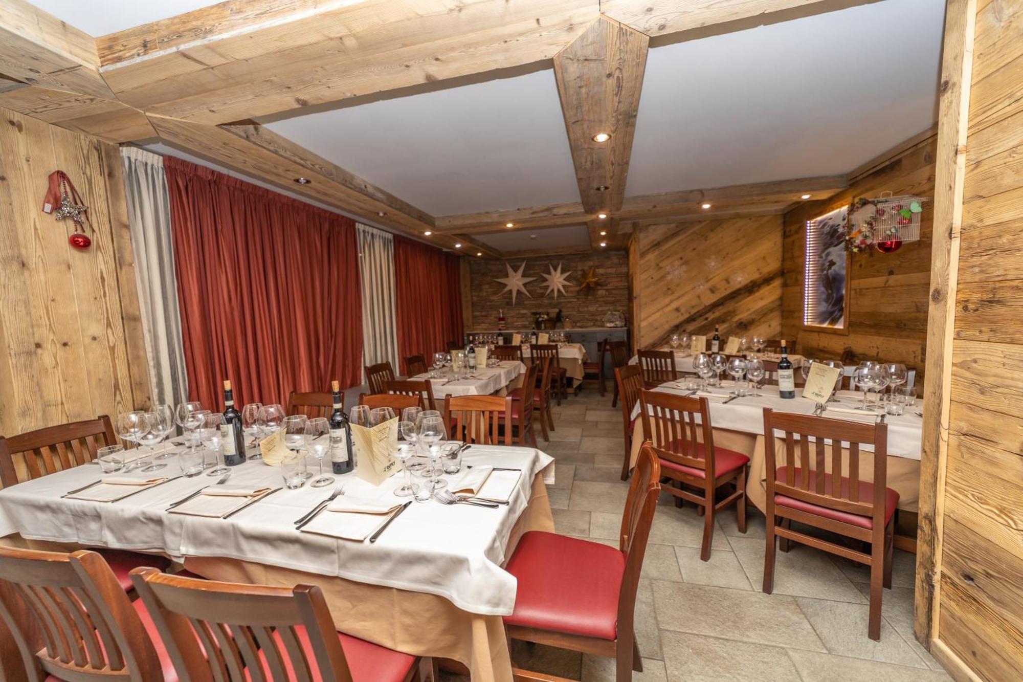 Hotiday Chalet Sestriere Vialattea Exterior foto