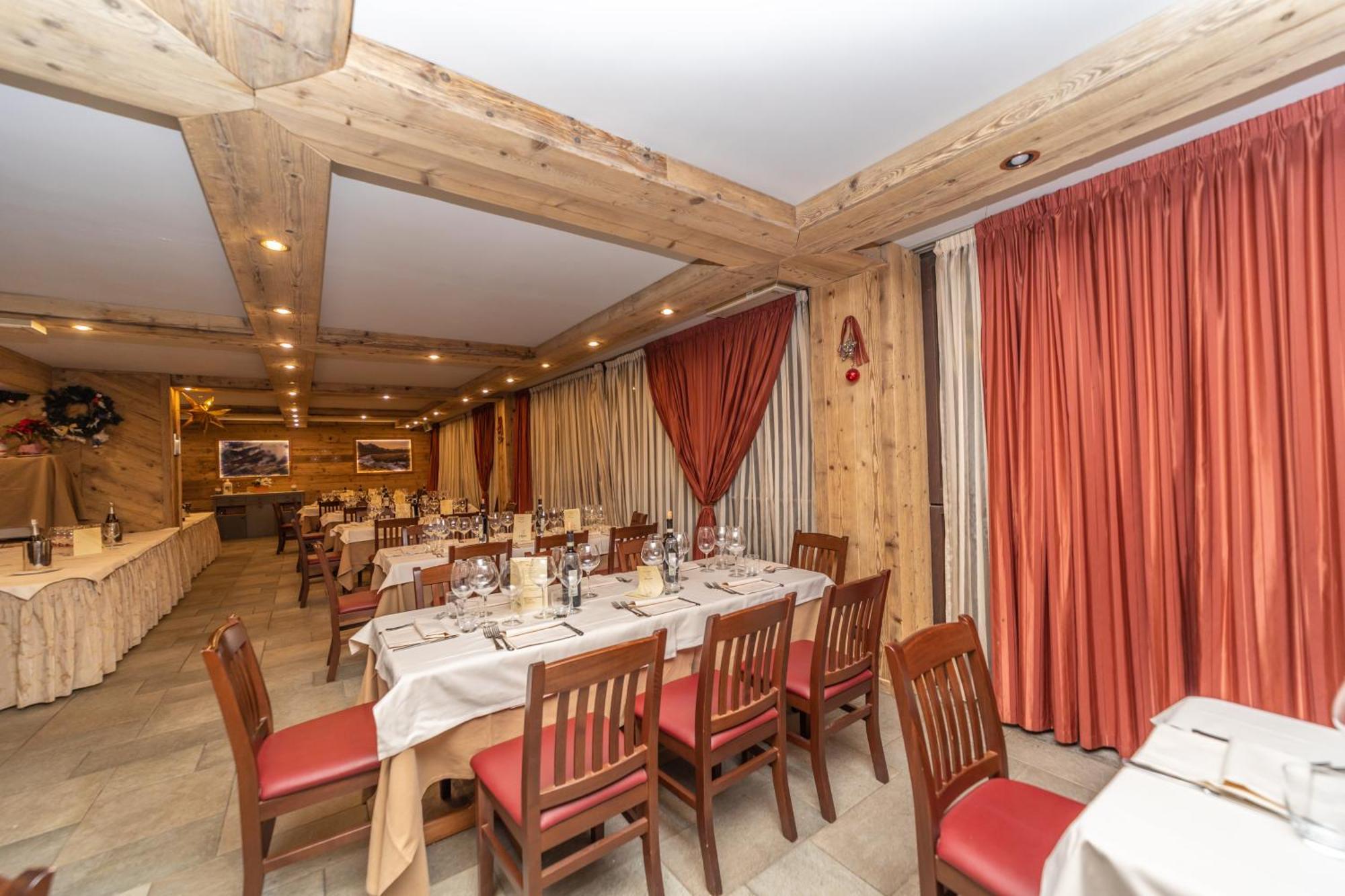 Hotiday Chalet Sestriere Vialattea Exterior foto